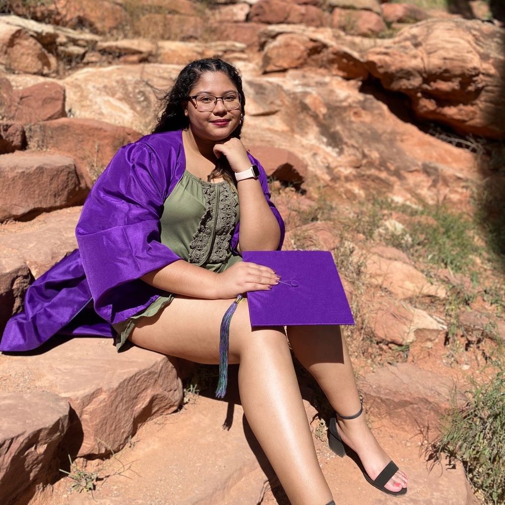 Meet your Posher, Maleeya